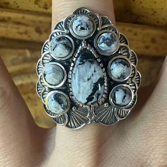 Genuine White Buffalo Sterling Silver Southwestern Ring Size 7 - Picture 1 of 9